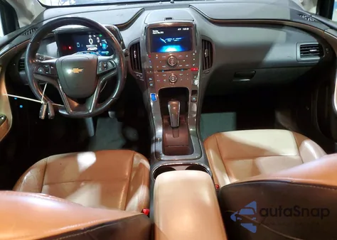 2012 Chevrolet Volt z USA, uszkodzony, nr VIN 1G1RB6E42CU108206